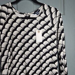 New with tags! Hatley Emma Dress in Shoreline Dots, women's size medium